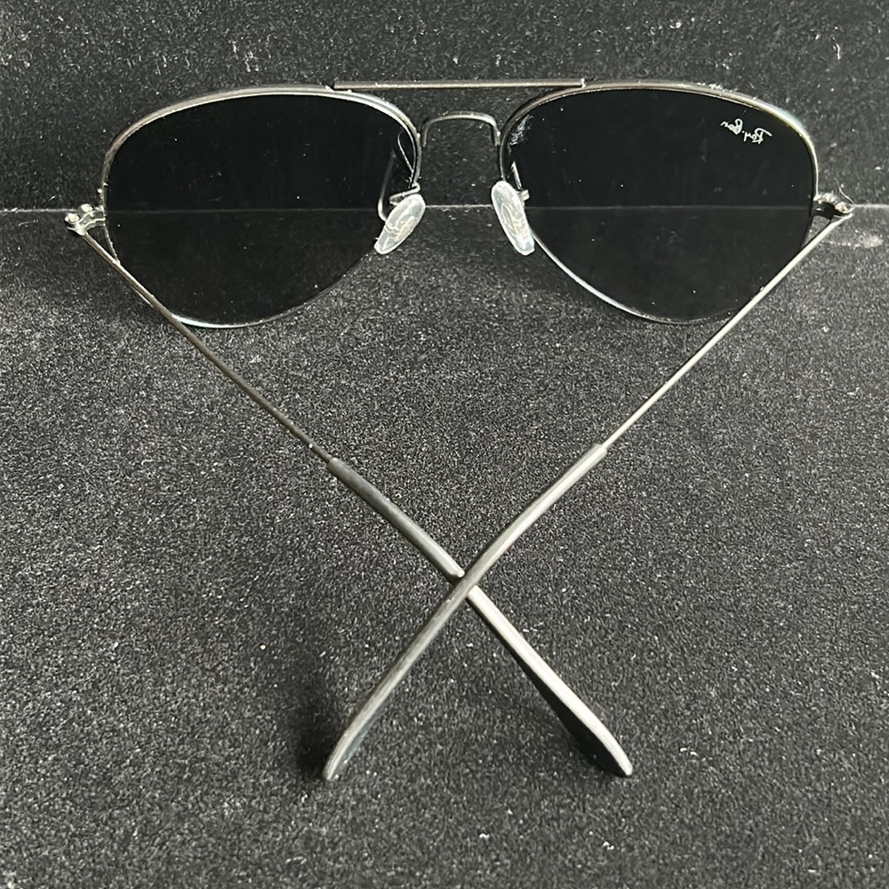 Unisex Black Aviator Ray Ban Sunglasses